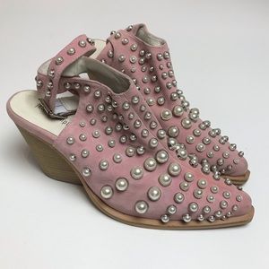 Jeffrey Campbell pink pearl embellished heels 9.5